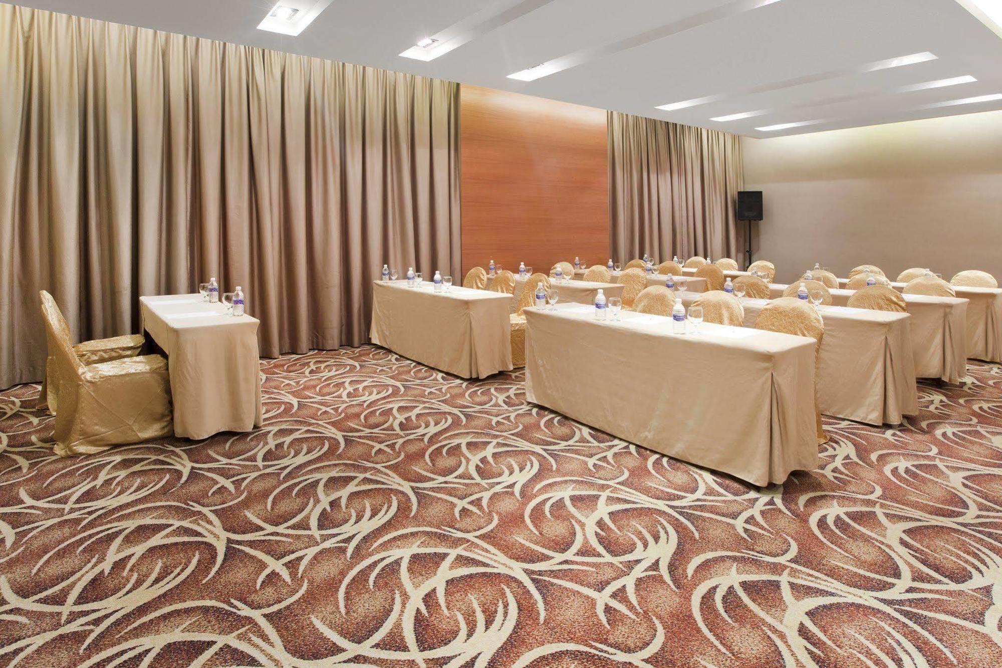 Silka Johor Bahru Hotel Kültér fotó