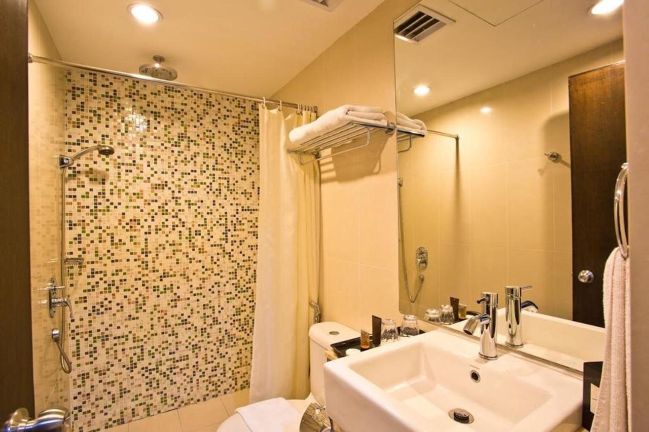 Silka Johor Bahru Hotel Kültér fotó